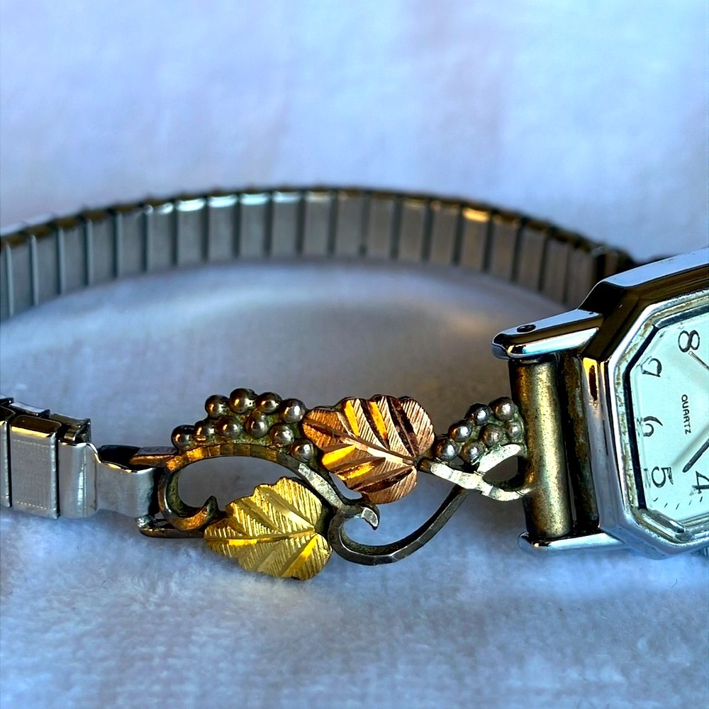 Black Hills Gold Watch Tips - Picture 3 of 13